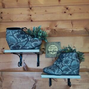 Toms Kala Grey Vegan Leather‎ Snake Wedge Heel Shoes Ankle Booties 10014883 Sz 9